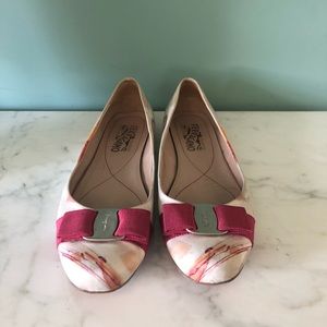 Vintage Ferragamo flats